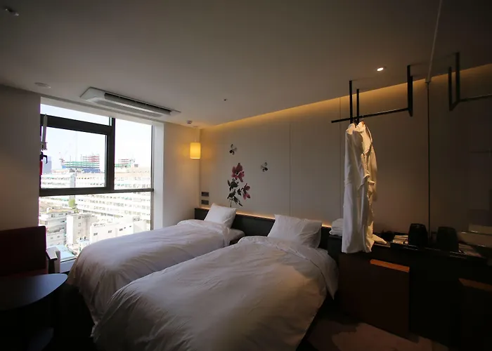Stayrak Hotel