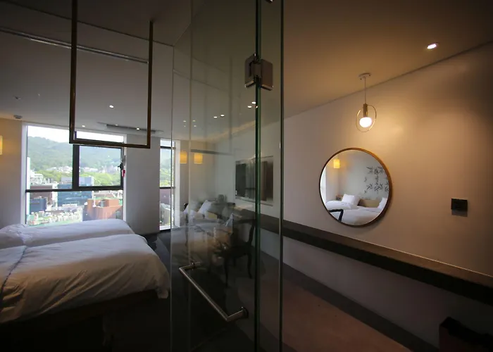 Hotel Stayrak 2*