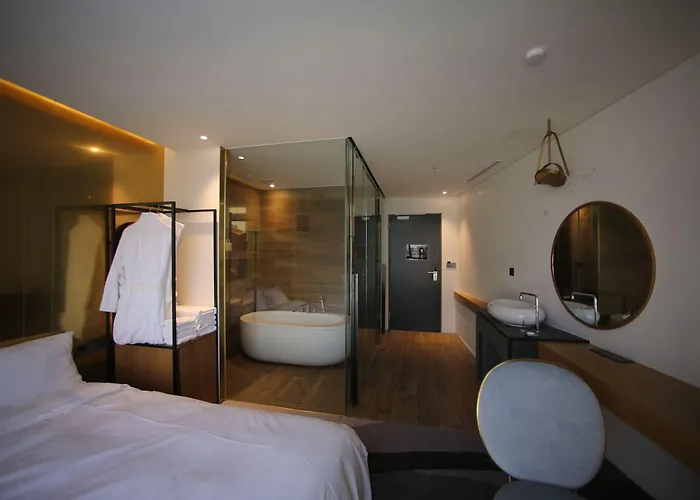 Stayrak Hotel 2*