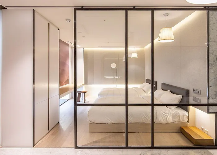 Hotel Stayrak 2*