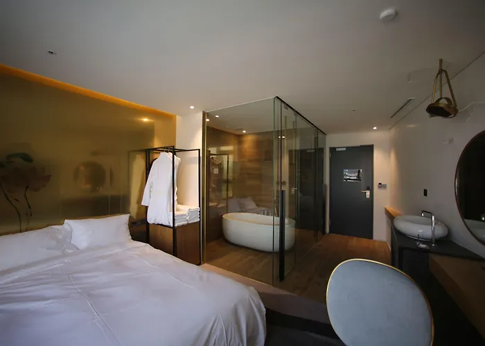 Stayrak Hotel 2*