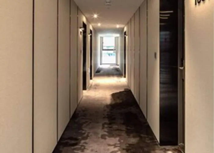 Stayrak Hotel