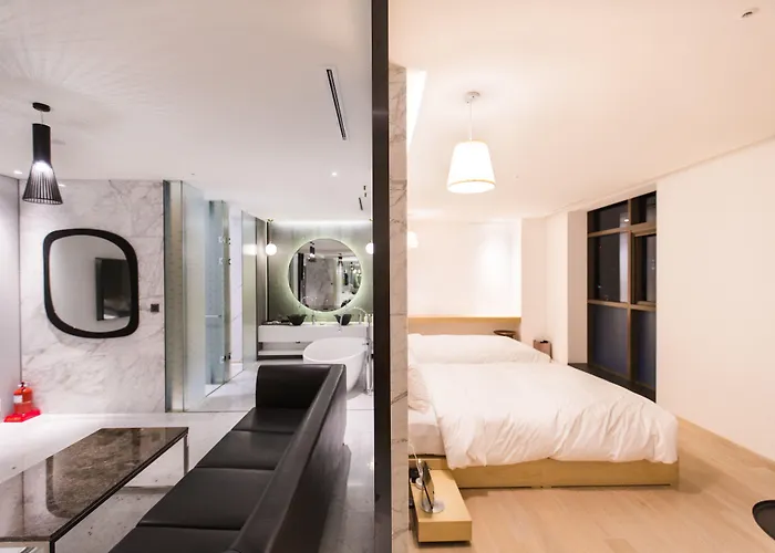 Hotel Stayrak