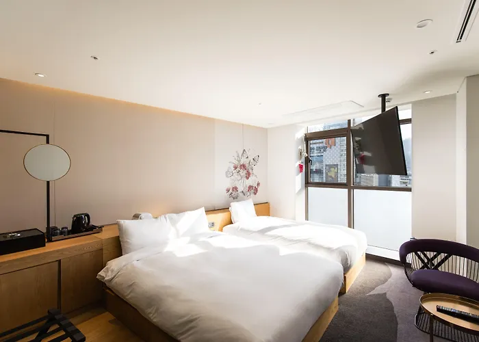 Stayrak Hotel
